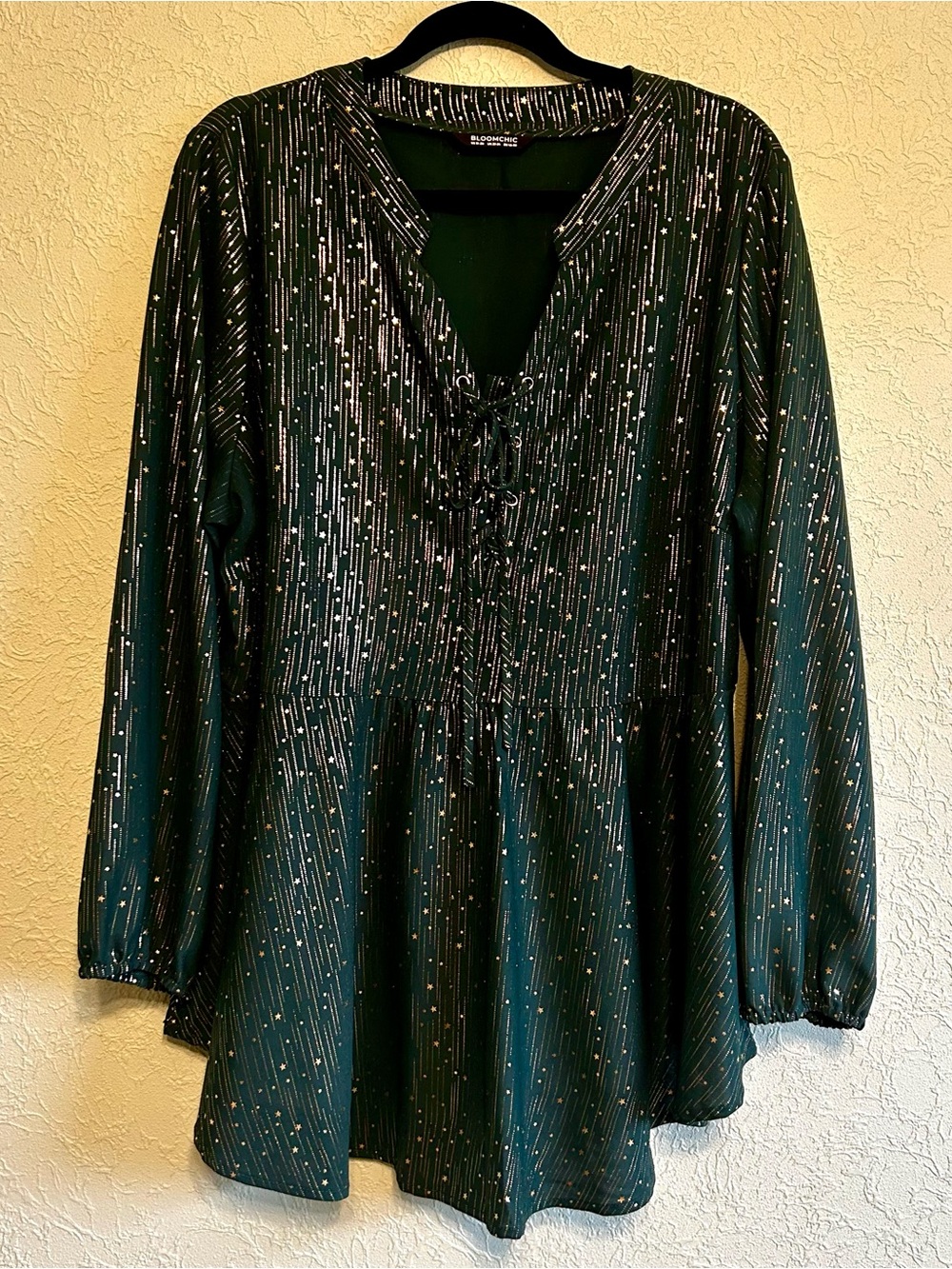 BloomChic Green Gold Celestial Star Peplum Tunic Size 18/20